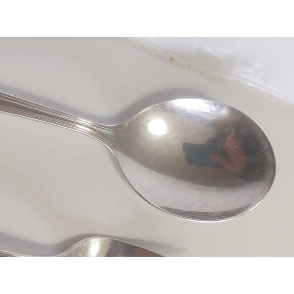 Vintage WM Rogers & Son Silver Plated Cutlery Set - Picture 14 of 14